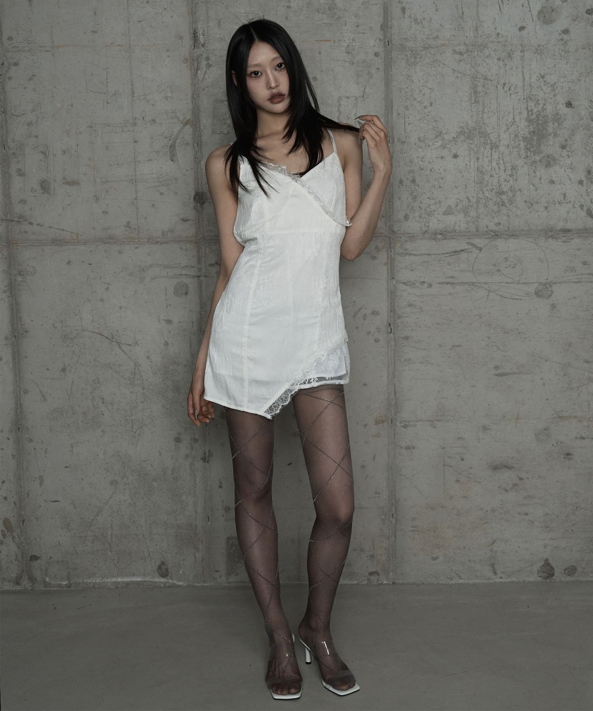 에트오소메(ETRE AU SOMMET) Double Layer Lace Back Corset Slip (Ivory)