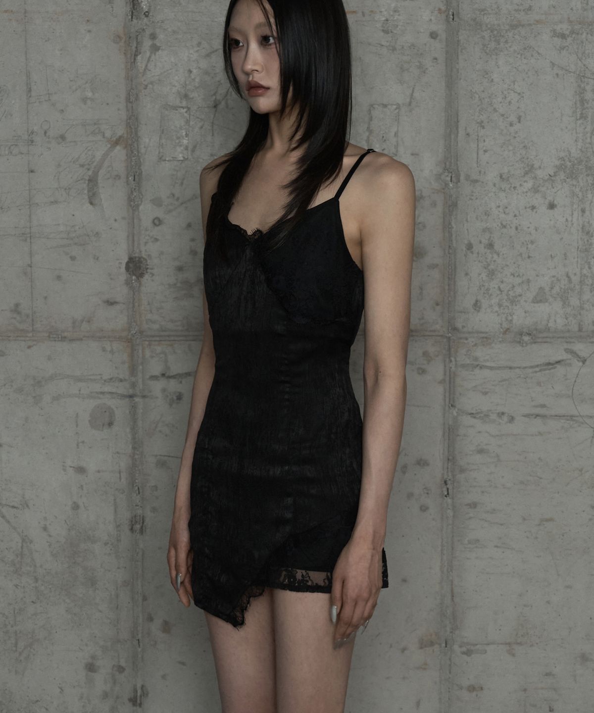 에트오소메(ETRE AU SOMMET) Double Layer Lace Back Corset Slip (Black)