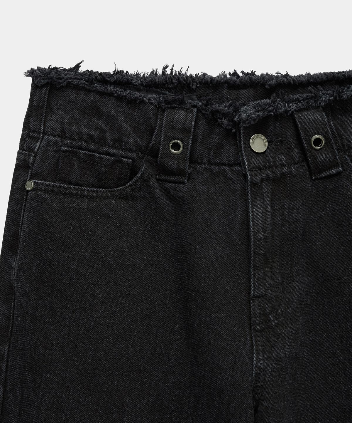 에트오소메(ETRE AU SOMMET) Wide Front Damage Denim Pants (Black)