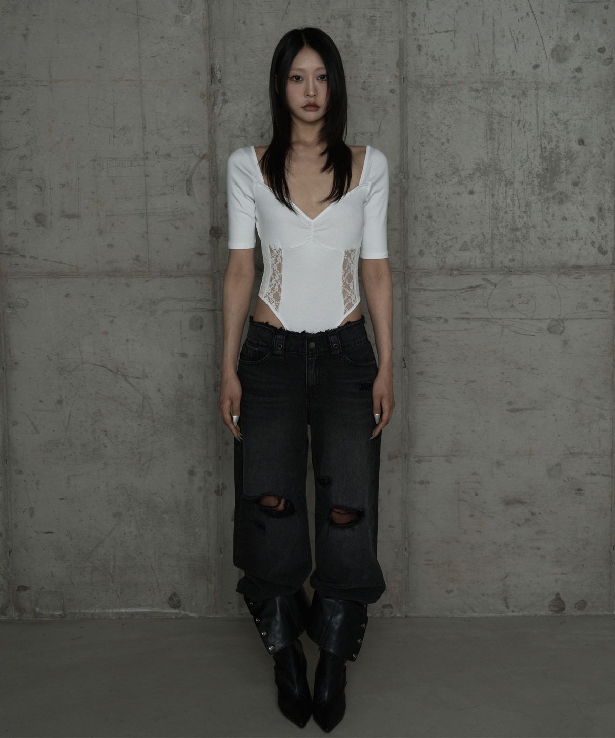 에트오소메(ETRE AU SOMMET) Wide Front Damage Denim Pants (Dark Gray)