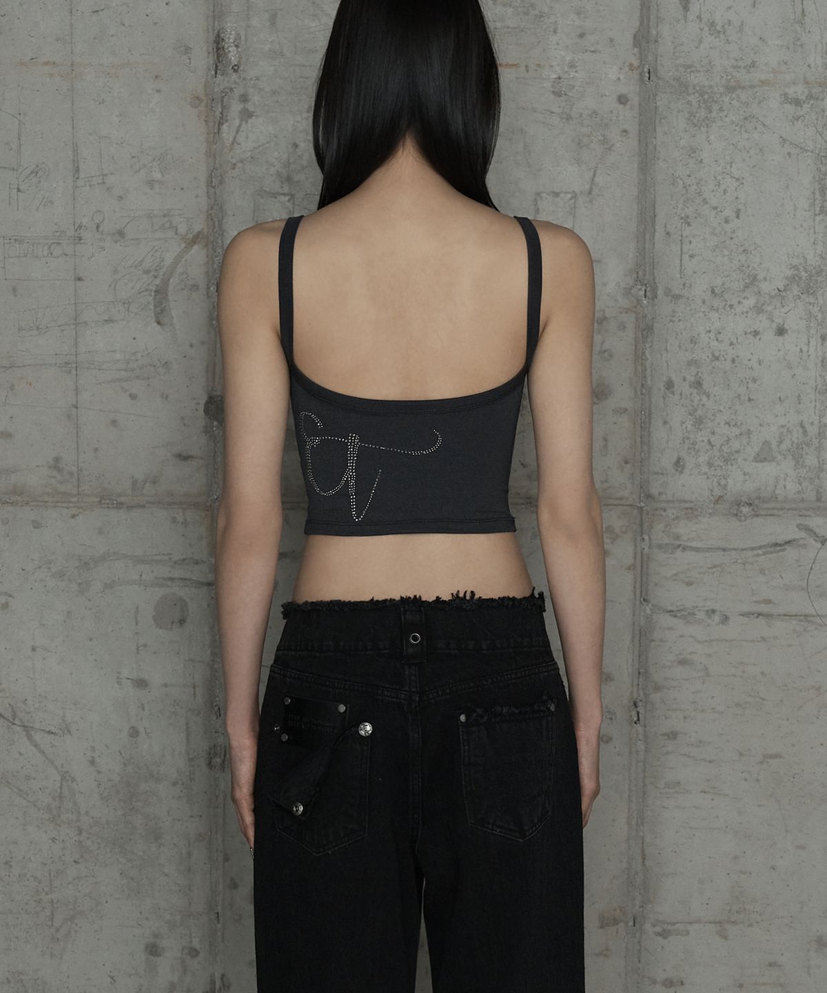 에트오소메(ETRE AU SOMMET) Cross Hotfix Backless Sleeve (Dark Gray)