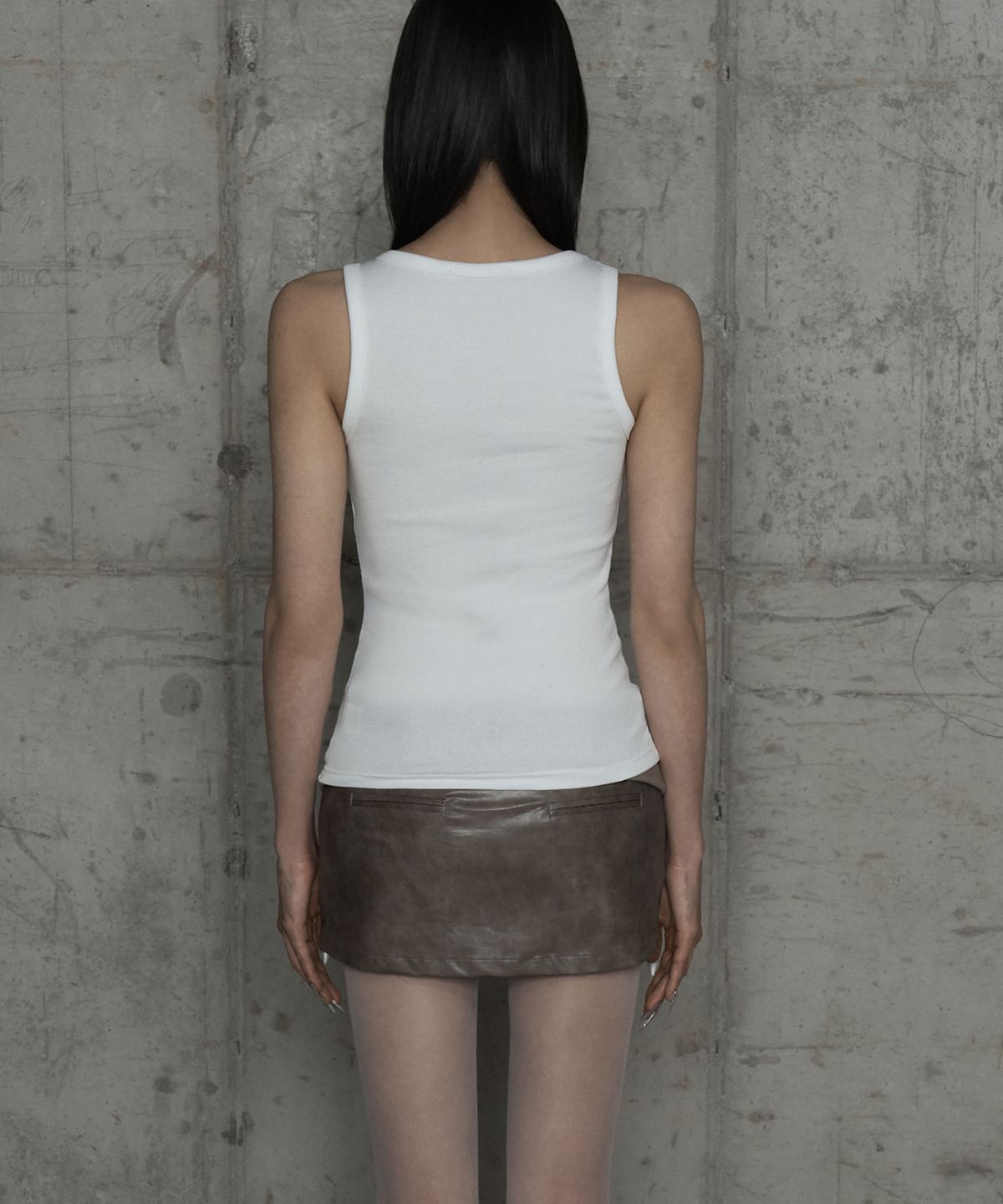 에트오소메(ETRE AU SOMMET) Unbal Panel Open Zipper Point Sleeve (Ivory)
