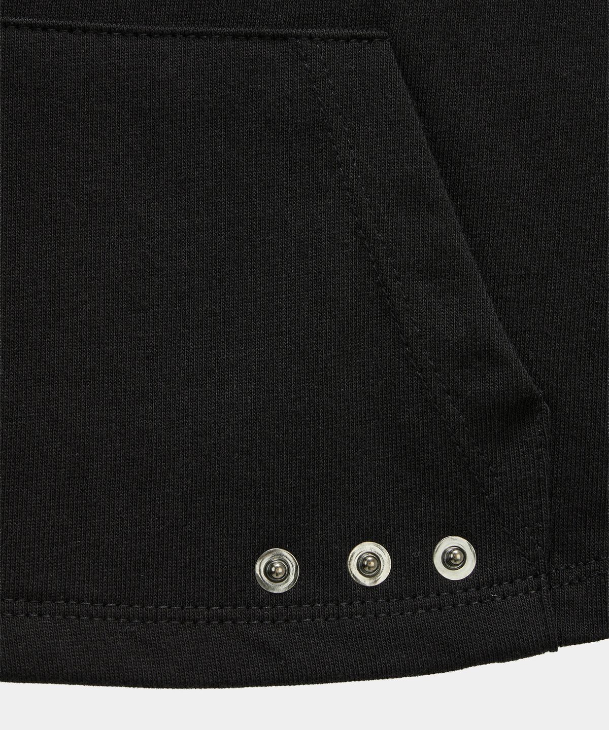 에트오소메(ETRE AU SOMMET) Zipper Halter Turtleneck Point Pocket Hoodie (Black)