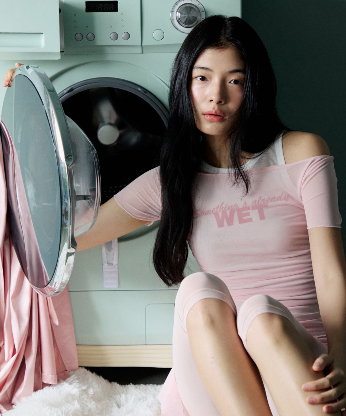 라라폭스(LALAFOX) 라라폭스X초감각 LAYERED SEE THROUGH OFF SHOULDER TOP PINK BS2CH028