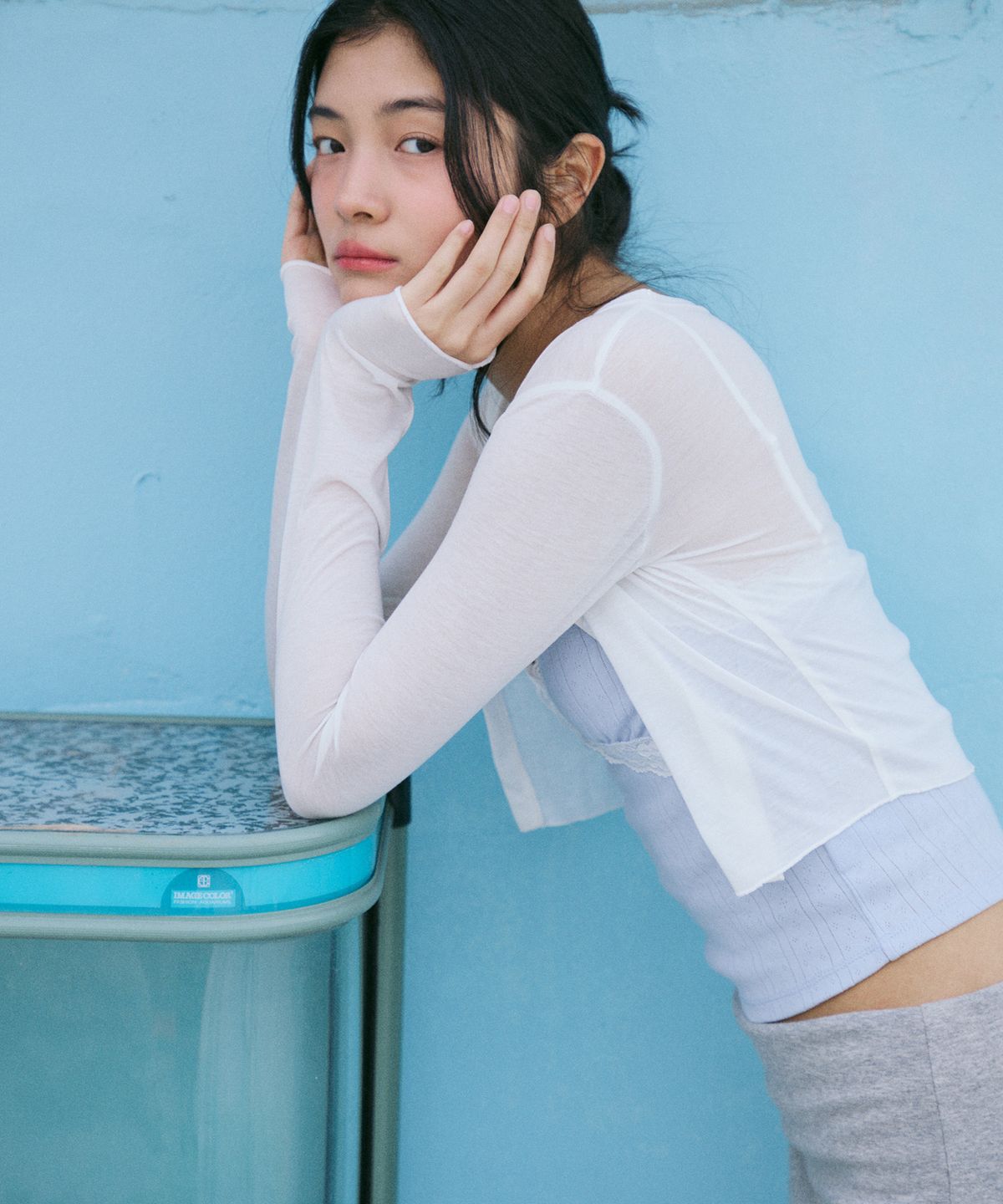 라라폭스(LALAFOX) 라라폭스X초감각 SEE THROUGH CARDIGAN WHITE BS2CG001