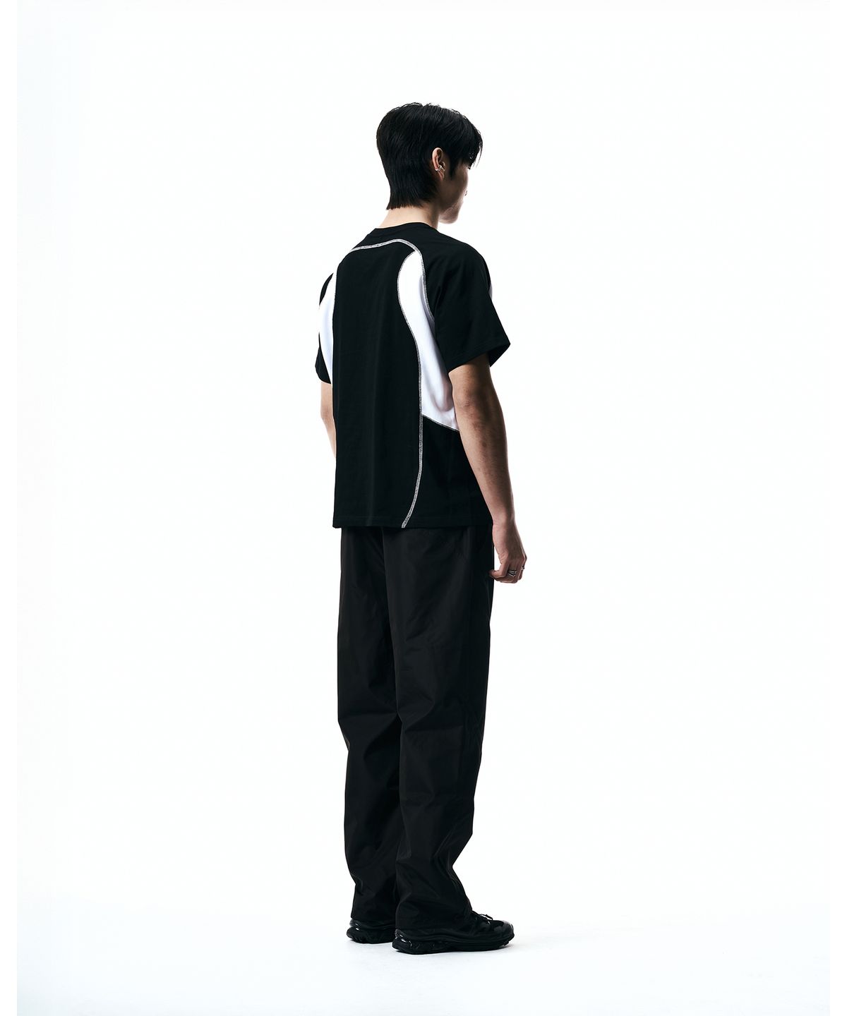 현피트(HYUNFIT) NLB BIG LOGO T-SHIRT-[BLACK]