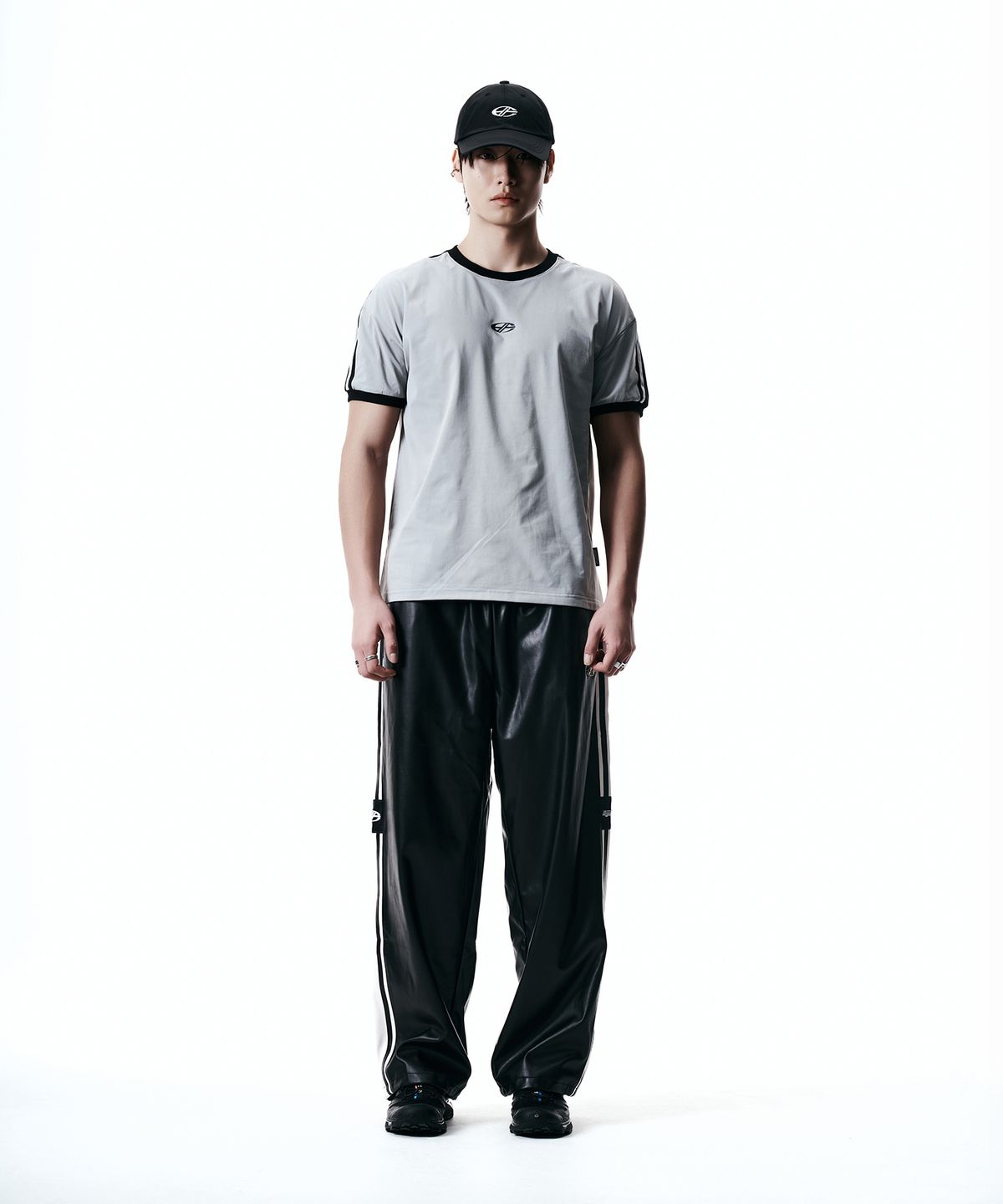 현피트(HYUNFIT) SHOULDER 2-STRIPES T-SHIRT-[GRAY]