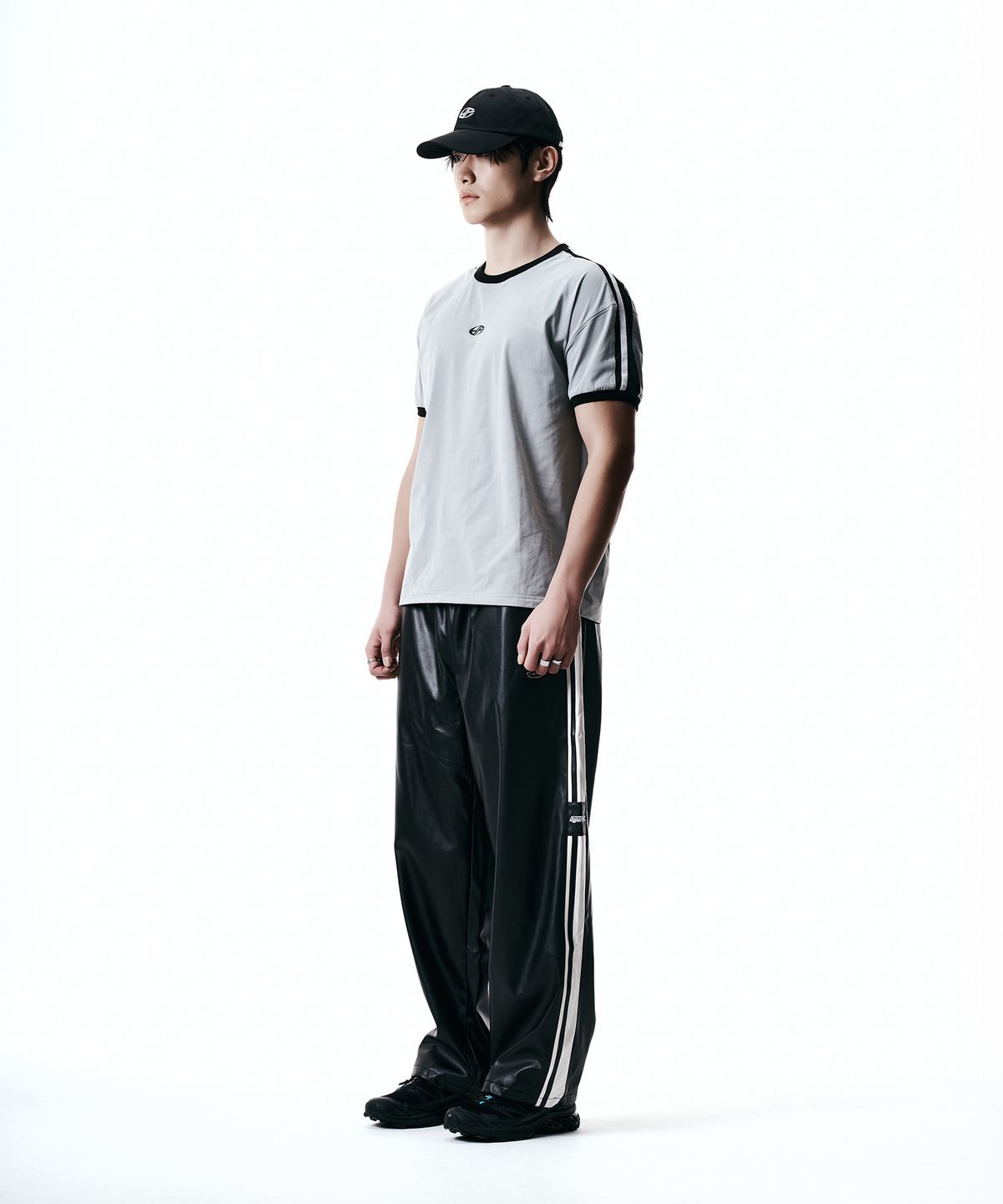 현피트(HYUNFIT) SHOULDER 2-STRIPES T-SHIRT-[GRAY]