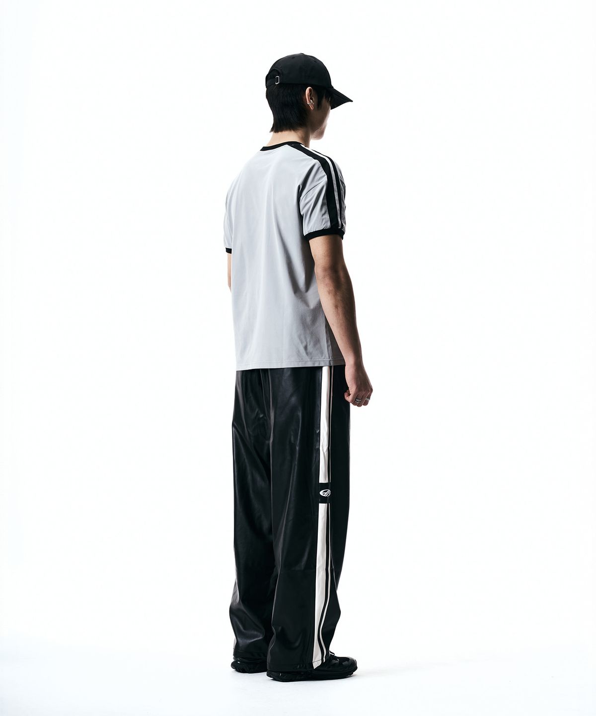 현피트(HYUNFIT) SHOULDER 2-STRIPES T-SHIRT-[GRAY]