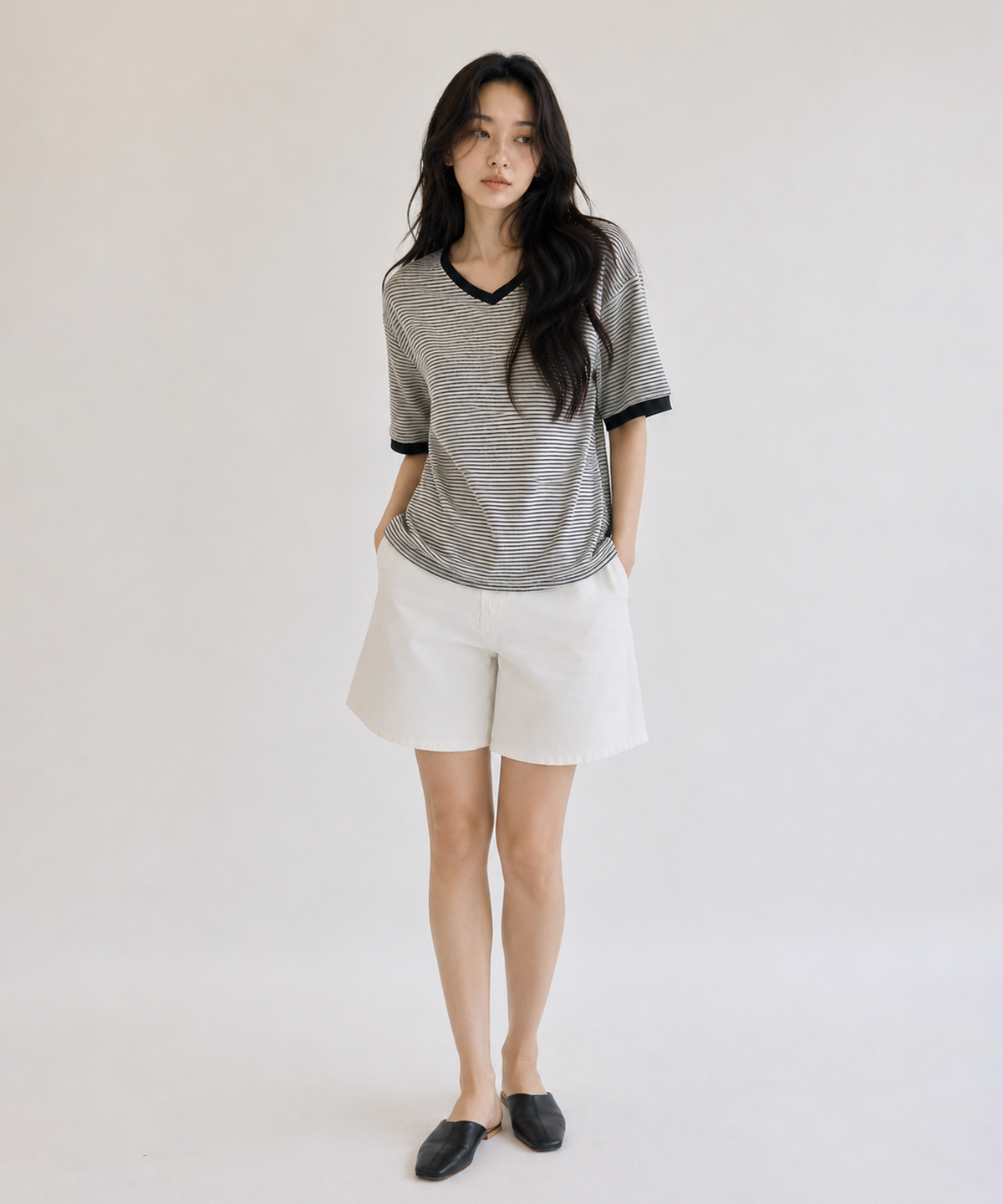 사유(SAYUU) 메리노 울 스트라이프 브이넥 반팔 티 아이보리