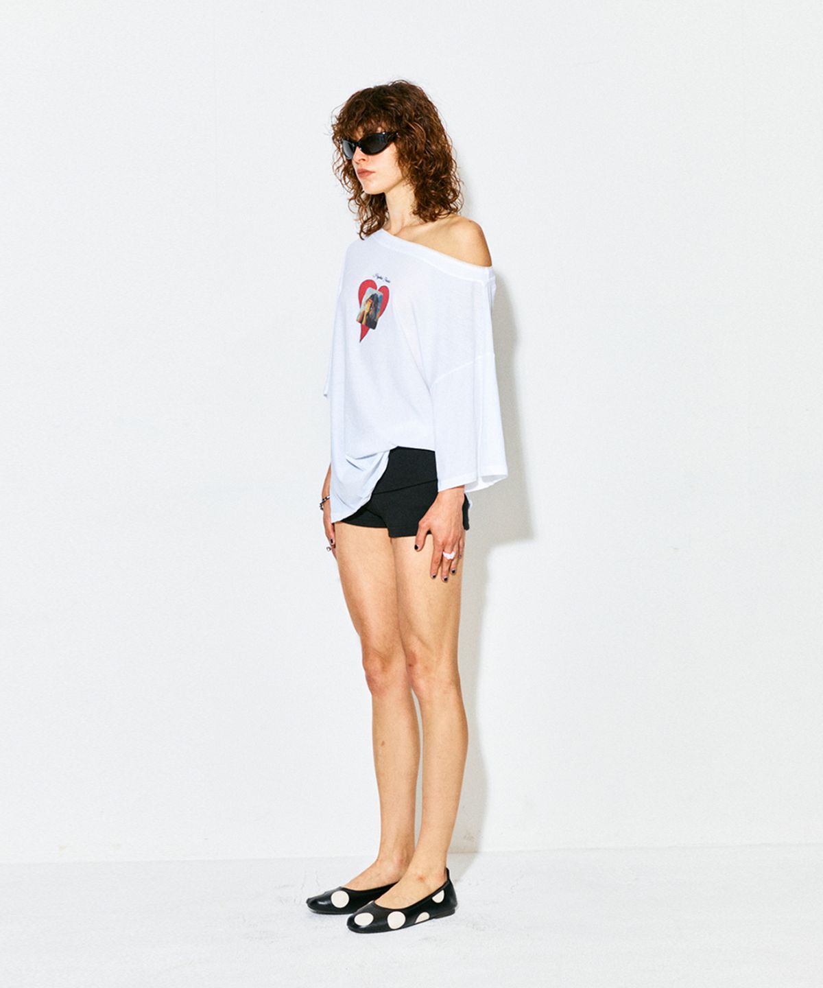 하이타이드 프랭키(HIGHTIDEFRANKIE) No Love Off Shoulder Lace Tee White