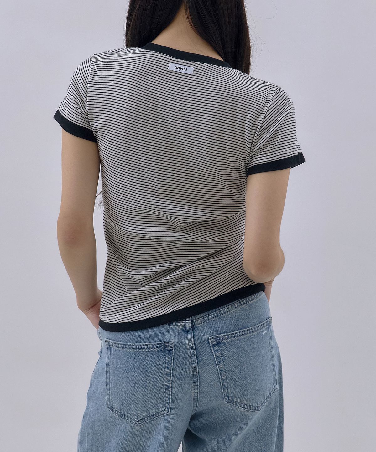 사유(SAYUU) 언발 스트라이프 배색 티셔츠 아이보리