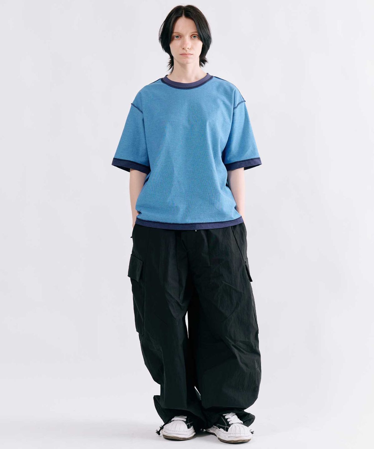 스미스아머(SMITHARMOR) [UNISEX] 뮤르덴 리버시블 투페이스 세미크롭 티셔츠_네이비 블루