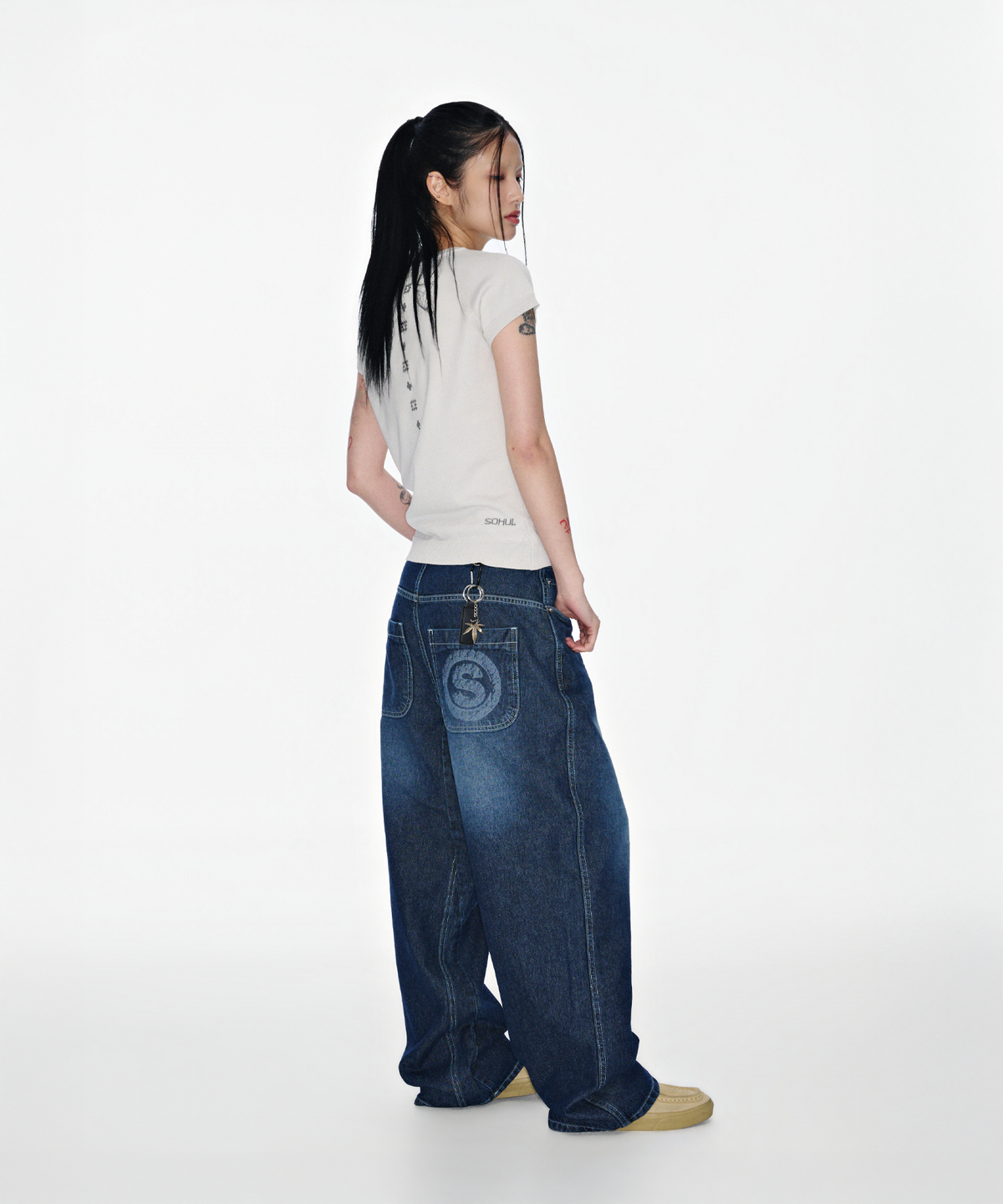 소흘(SOHUL) Cr Back Knit T (클라우드)