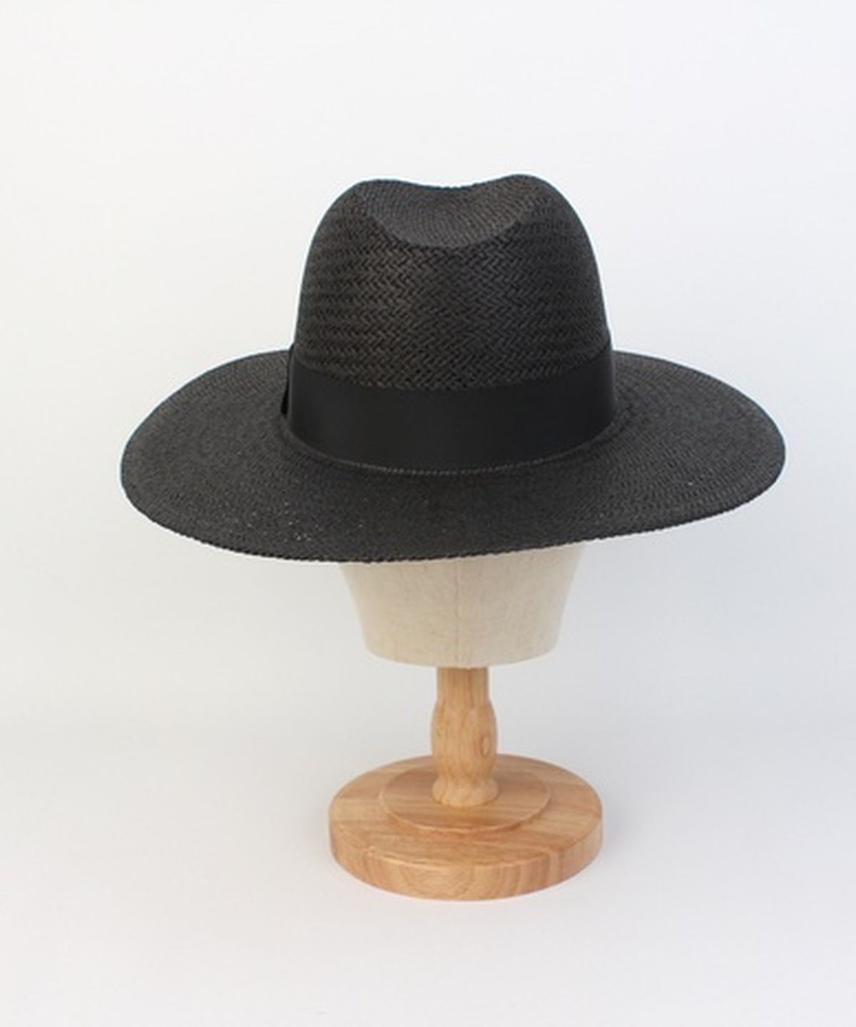유니버셜 케미스트리(UNIVERSAL CHEMISTRY) Swing BK Line Black Fedora 여름페도라