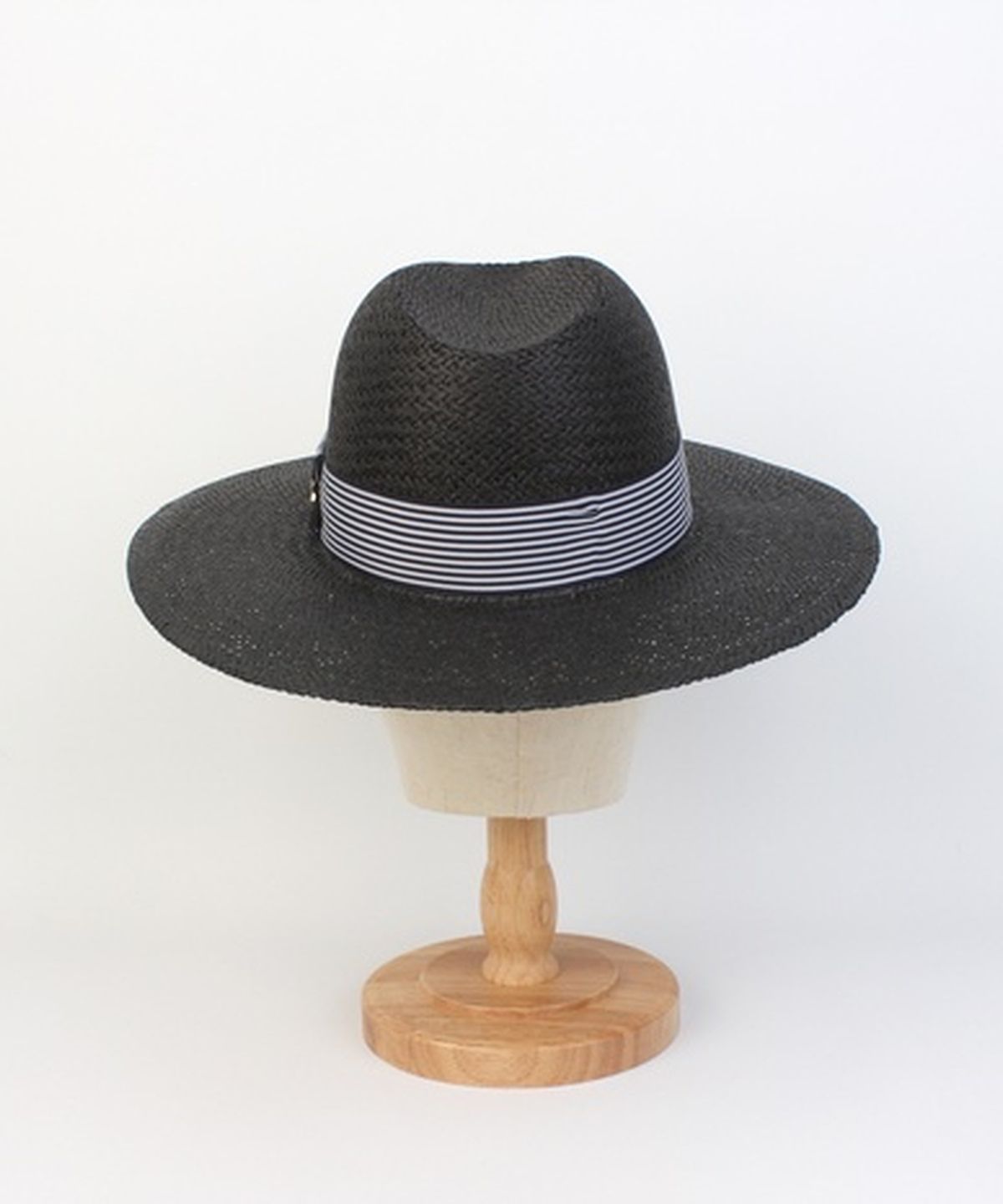 유니버셜 케미스트리(UNIVERSAL CHEMISTRY) Swing Stripe Line Black Fedora 여름페도라