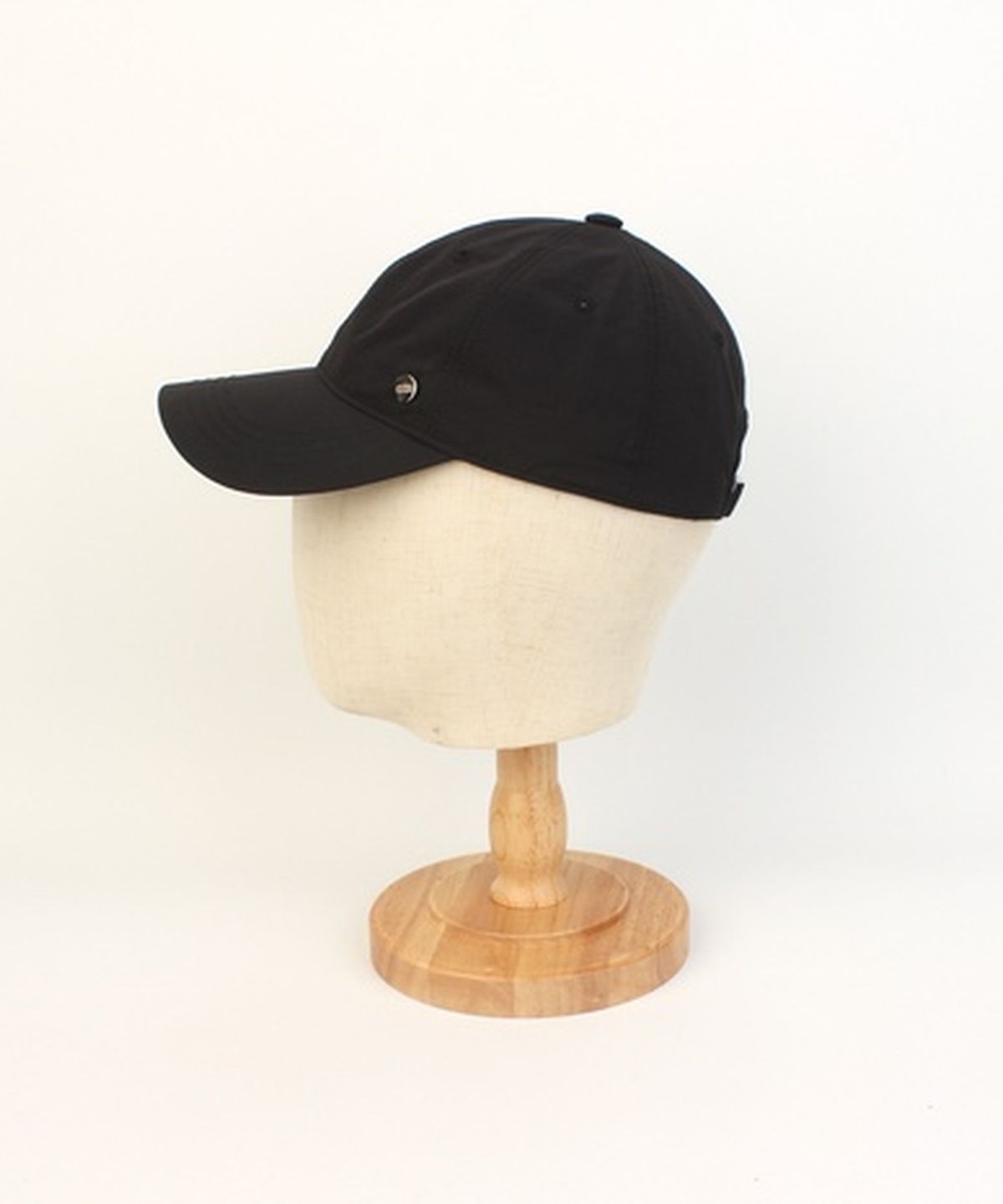 유니버셜 케미스트리(UNIVERSAL CHEMISTRY) Cool Running Black Ballcap 런닝볼캡