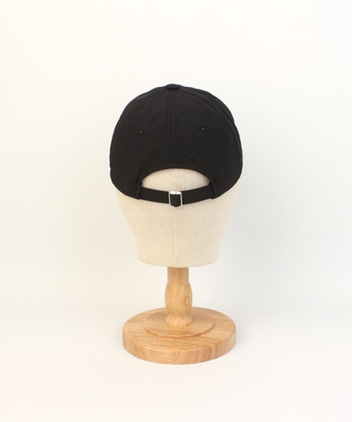 유니버셜 케미스트리(UNIVERSAL CHEMISTRY) Cool Running Black Ballcap 런닝볼캡
