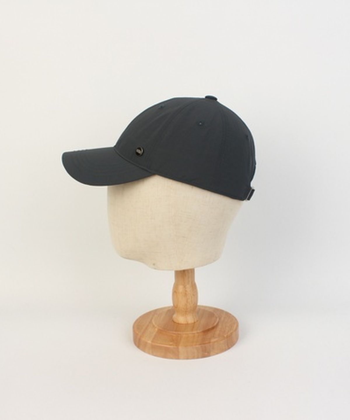 유니버셜 케미스트리(UNIVERSAL CHEMISTRY) Cool Running Gray Ballcap 런닝볼캡