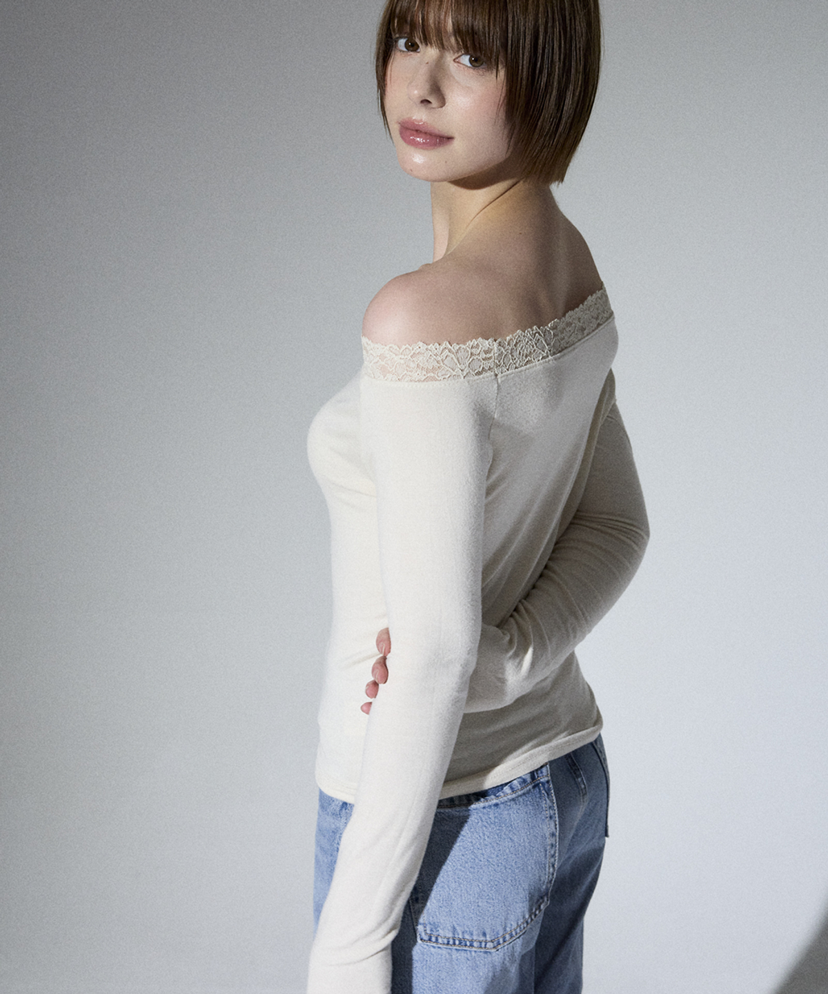 알리에나(ALIENAR) solid lace long sleeve(BG)