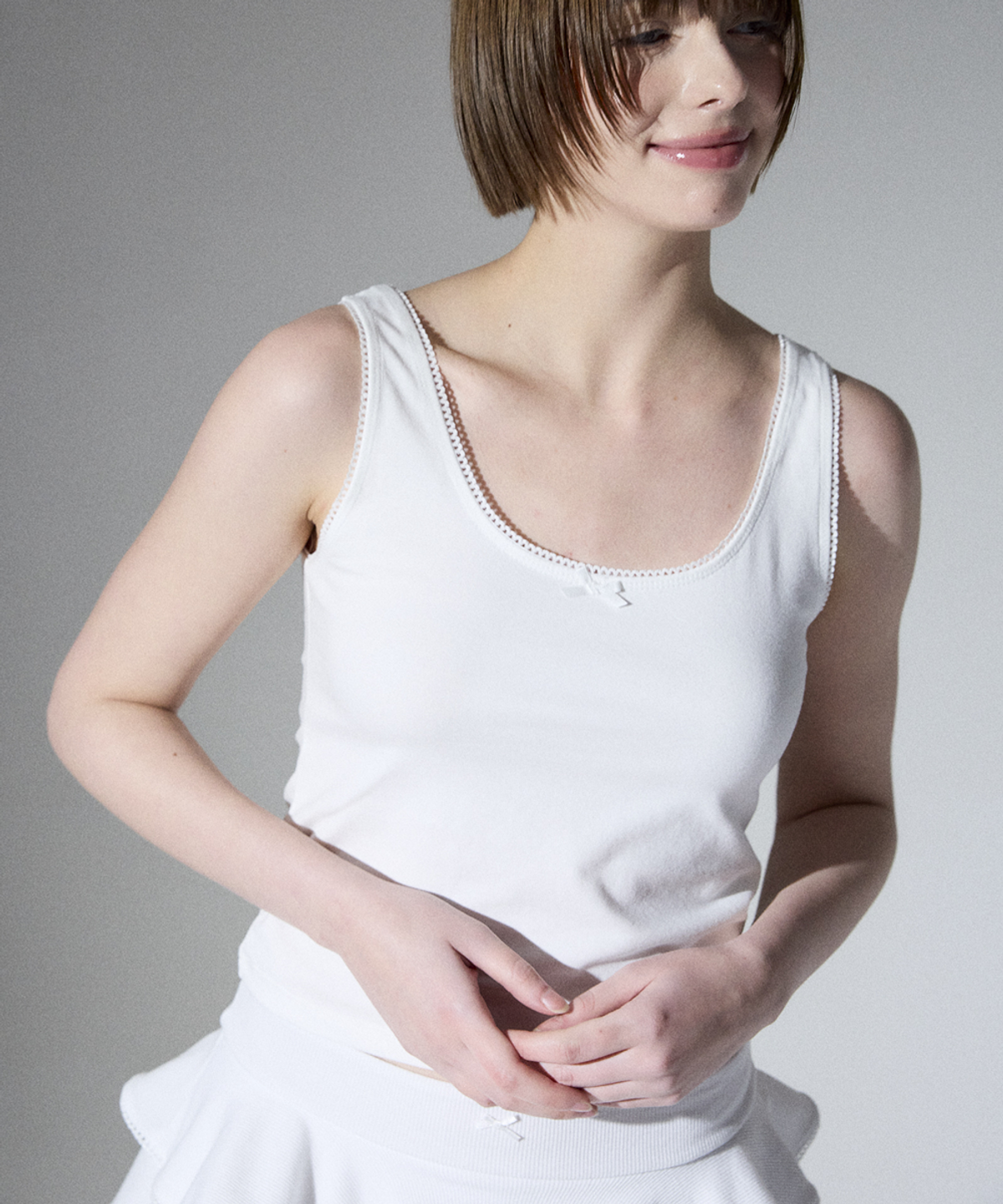 알리에나(ALIENAR) Picot ribbon sleeveless (WH)
