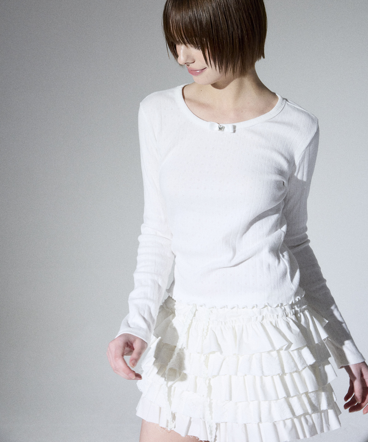 알리에나(ALIENAR) Cubic ribbon long-sleeved (WH)