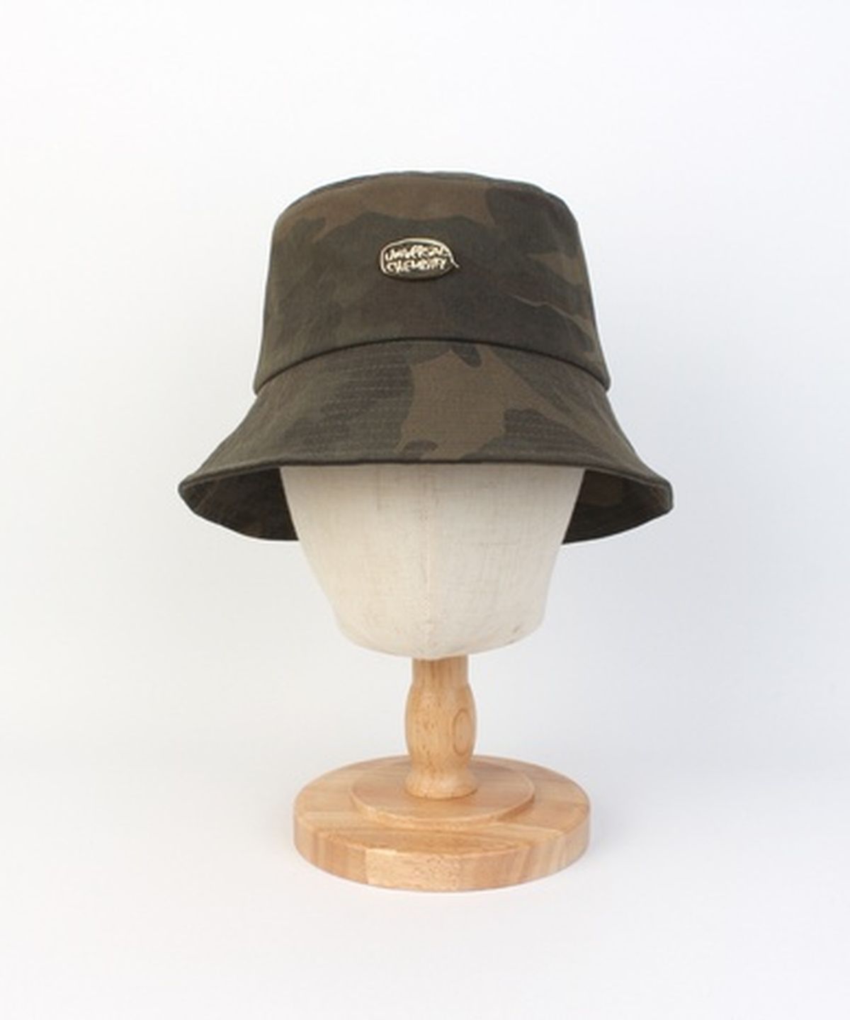 유니버셜 케미스트리(UNIVERSAL CHEMISTRY) Camo Washing Bucket Hat 버킷햇