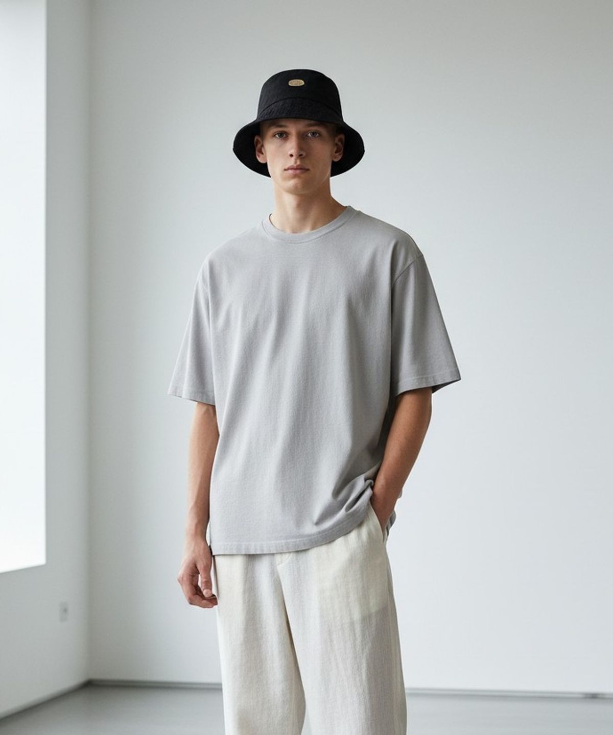유니버셜 케미스트리(UNIVERSAL CHEMISTRY) Washing Black Overfit Bucket Hat 버킷햇