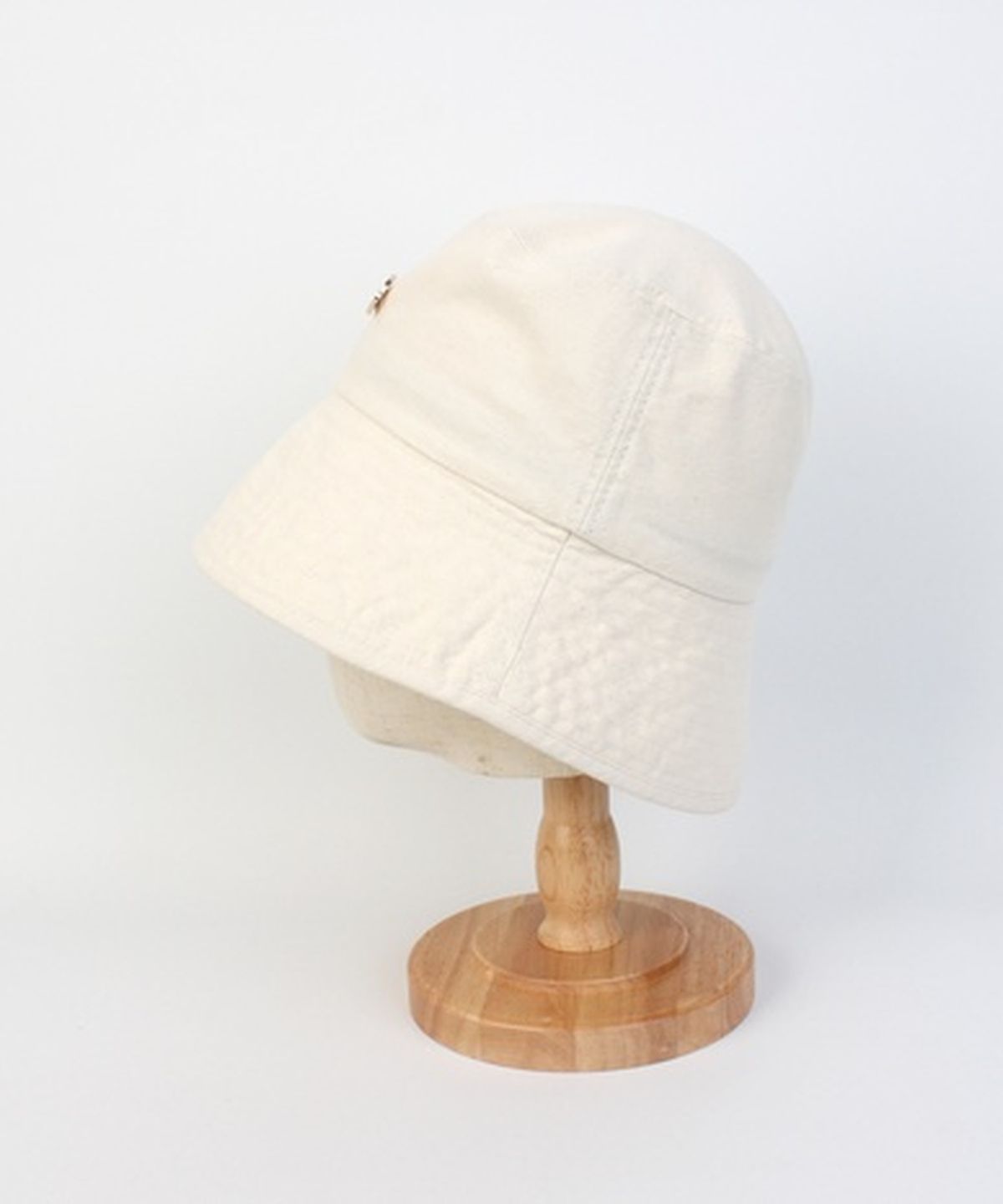 유니버셜 케미스트리(UNIVERSAL CHEMISTRY) Washing Ivory Overfit Bucket Hat 버킷햇