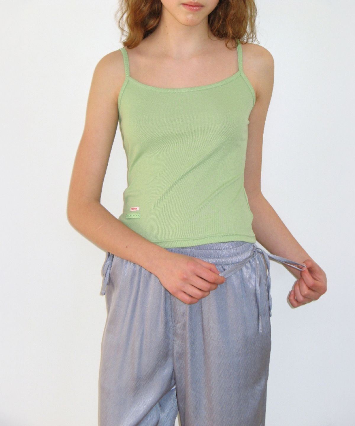 론론(RONRON) WAIST BOW TIE SHINING PANTS DUSTY BLUE