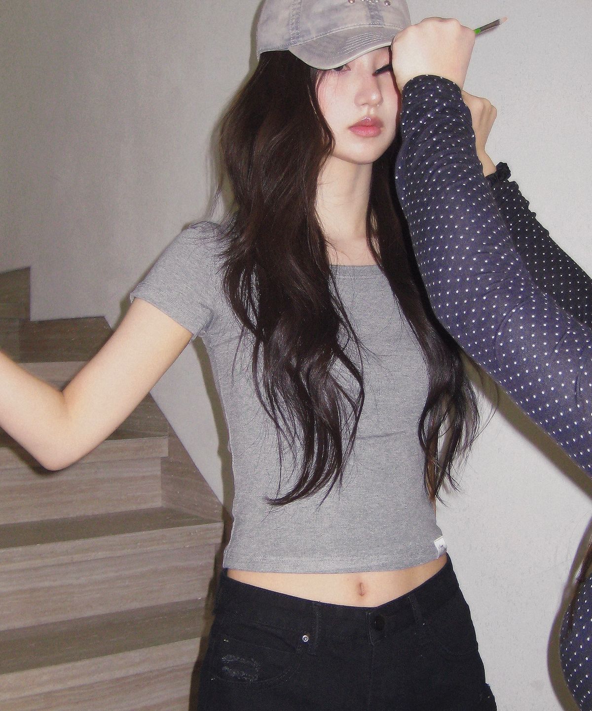 버진키스(VIRGINKISS) Softie 1/2 t-shirt - GRAY
