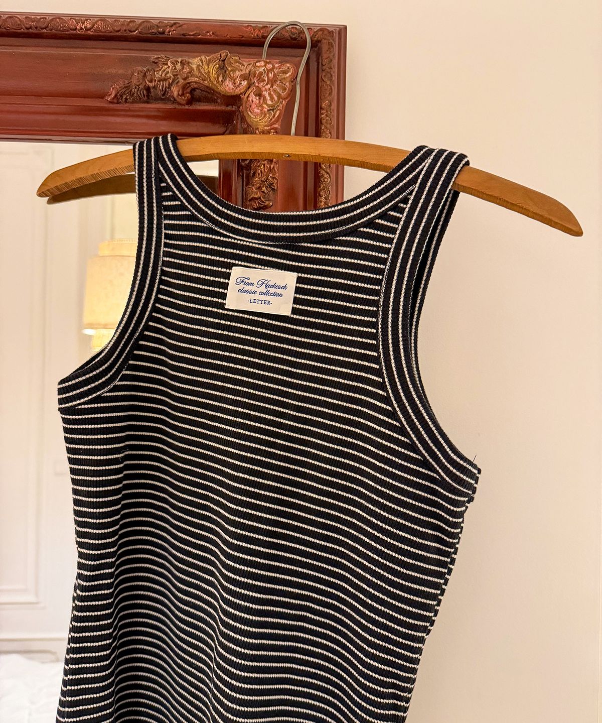 하케쉬(HACKESCH) Bin Sleeveless_Black Stripe
