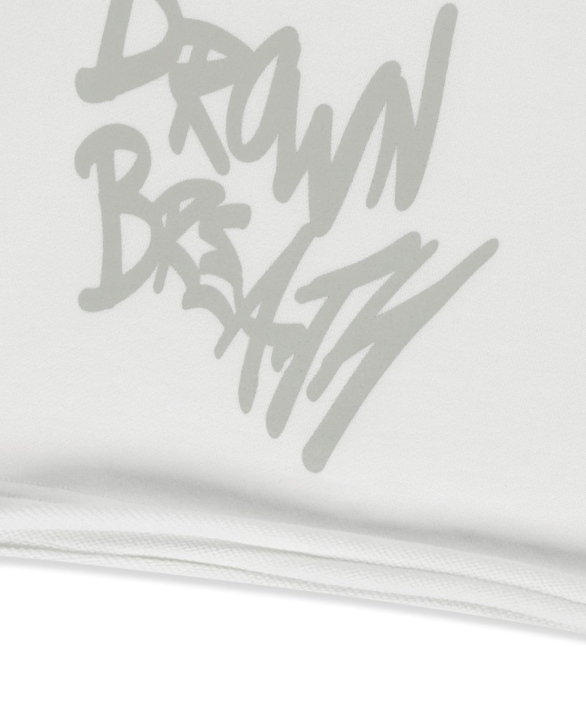 브라운브레스(BROWNBREATH) GRAFFITI SWEAT BERMUDA PANTS - WHITE