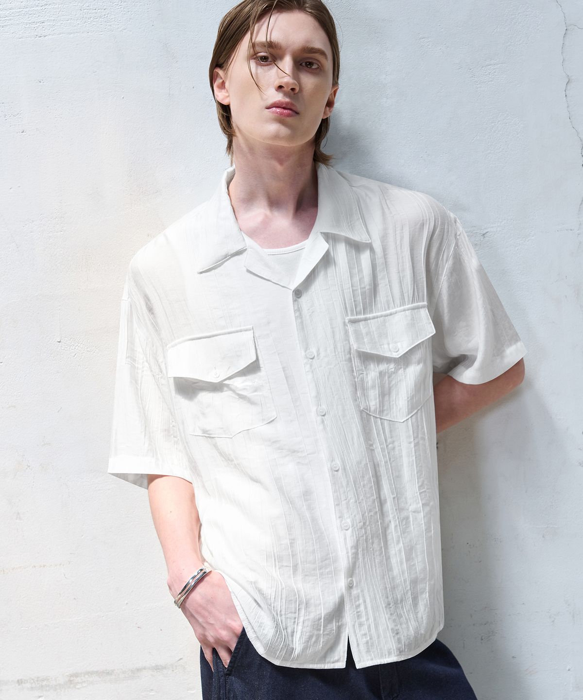 드로우핏(DRAW FIT) 시어 텍스쳐 오픈카라 하프 셔츠 [WHITE]