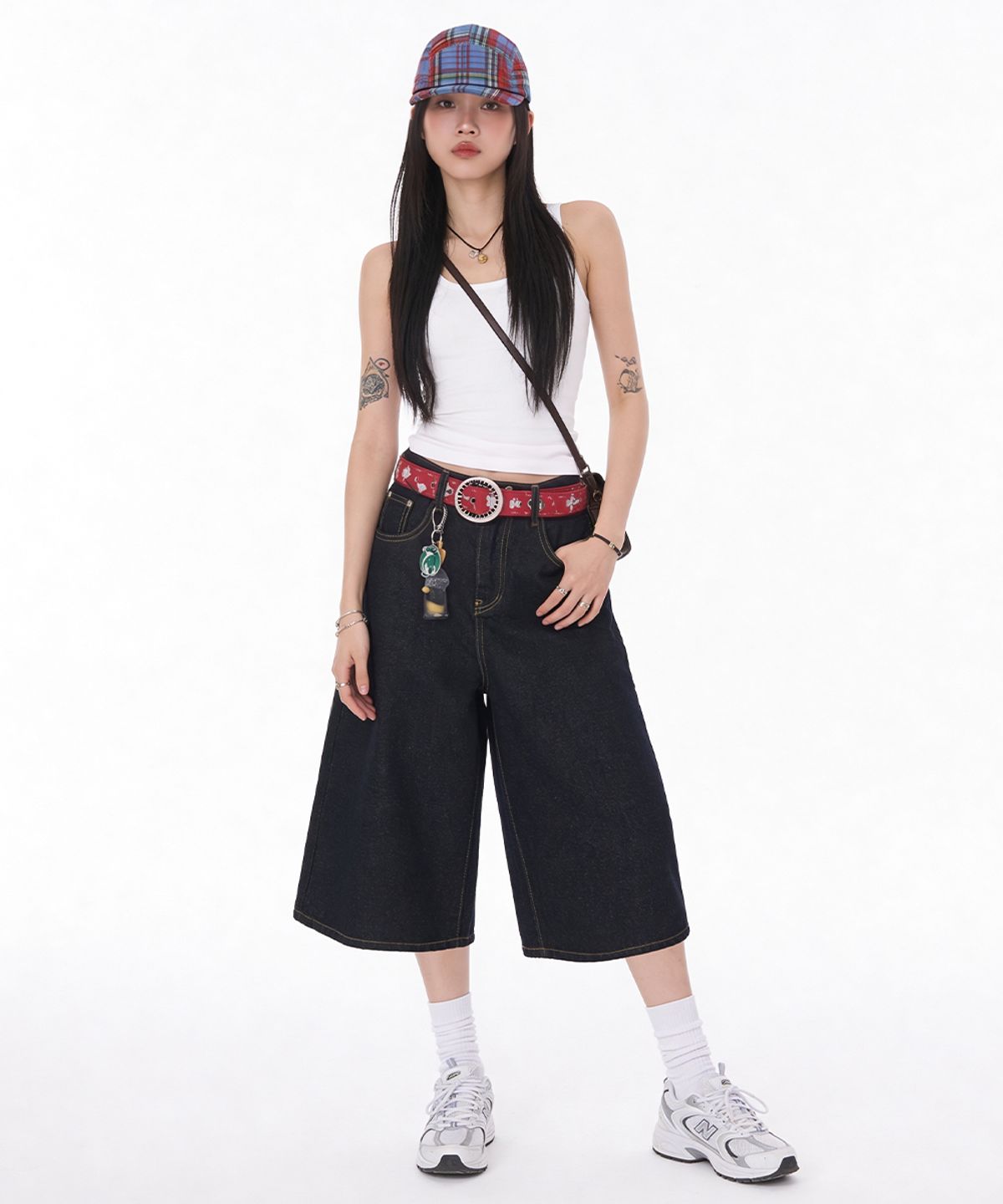 아티스트웨어(ARTISTWEAR) [ATW] 딥인디고 버뮤다 데님팬츠
