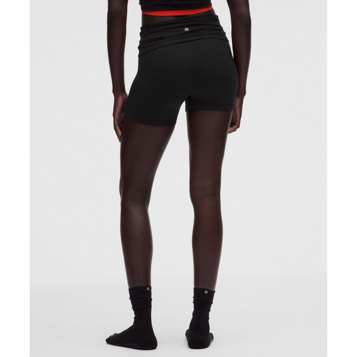 룰루레몬(LULULEMON) 그루브 폴드오버 미드라이즈 쇼츠 4inch  BLK