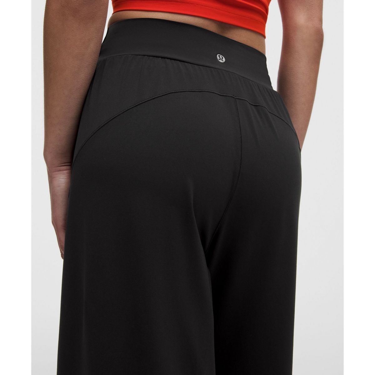 룰루레몬(LULULEMON) 그루브 로우라이즈 릴랙스드 신치 팬츠 *아시아 핏  BLK