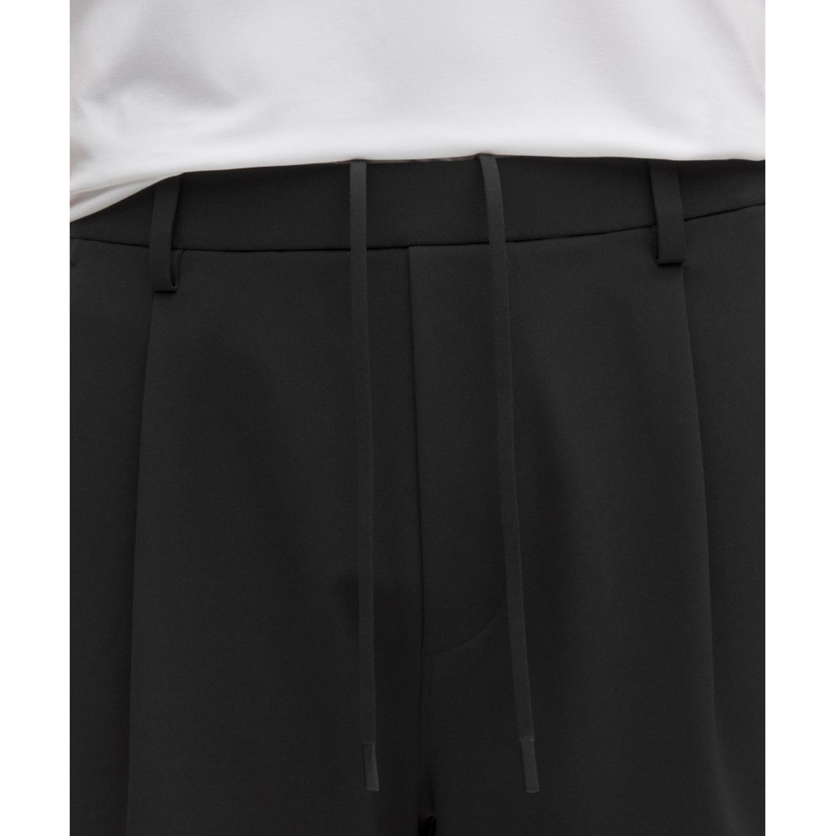 룰루레몬(LULULEMON) 멘즈 데이드리프트 릴랙스 핏 플리티드 쇼츠​ 8inch  BLK