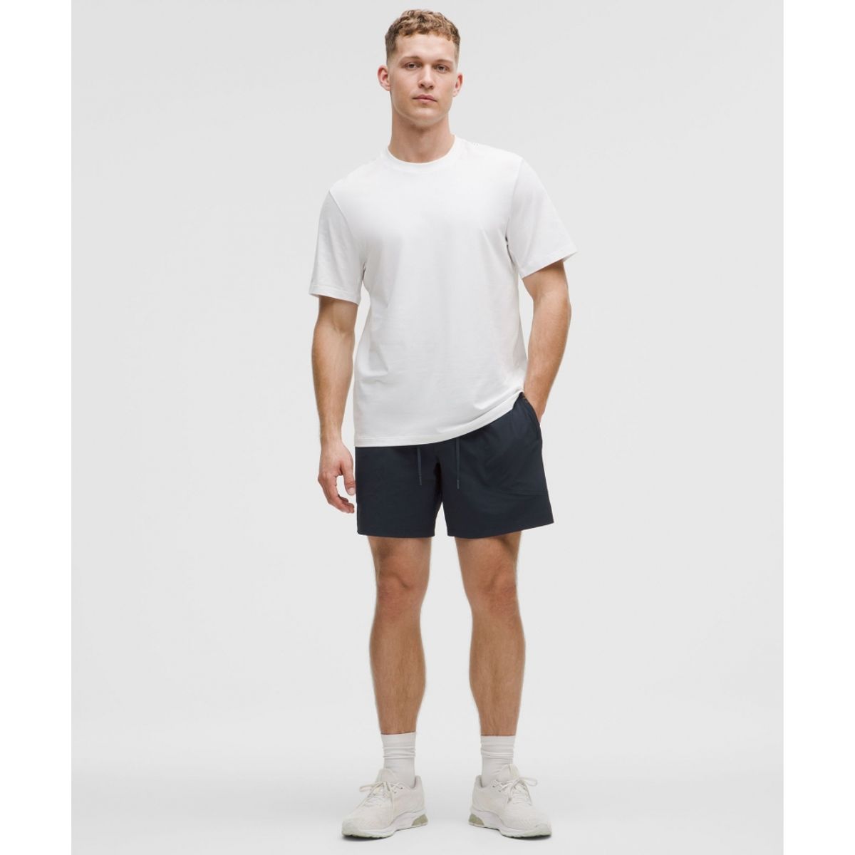 룰루레몬(LULULEMON) 라이선스 투 트레인 라이너리스 쇼츠 7inch *업데이트  TRNV