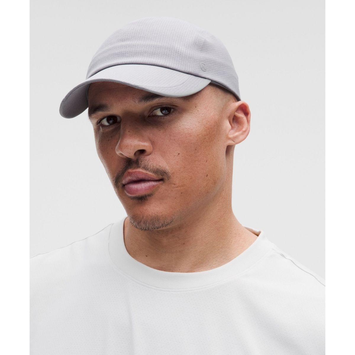 룰루레몬(LULULEMON) 패스트 앤 프리 러닝 햇 *WovenAir  SLEE