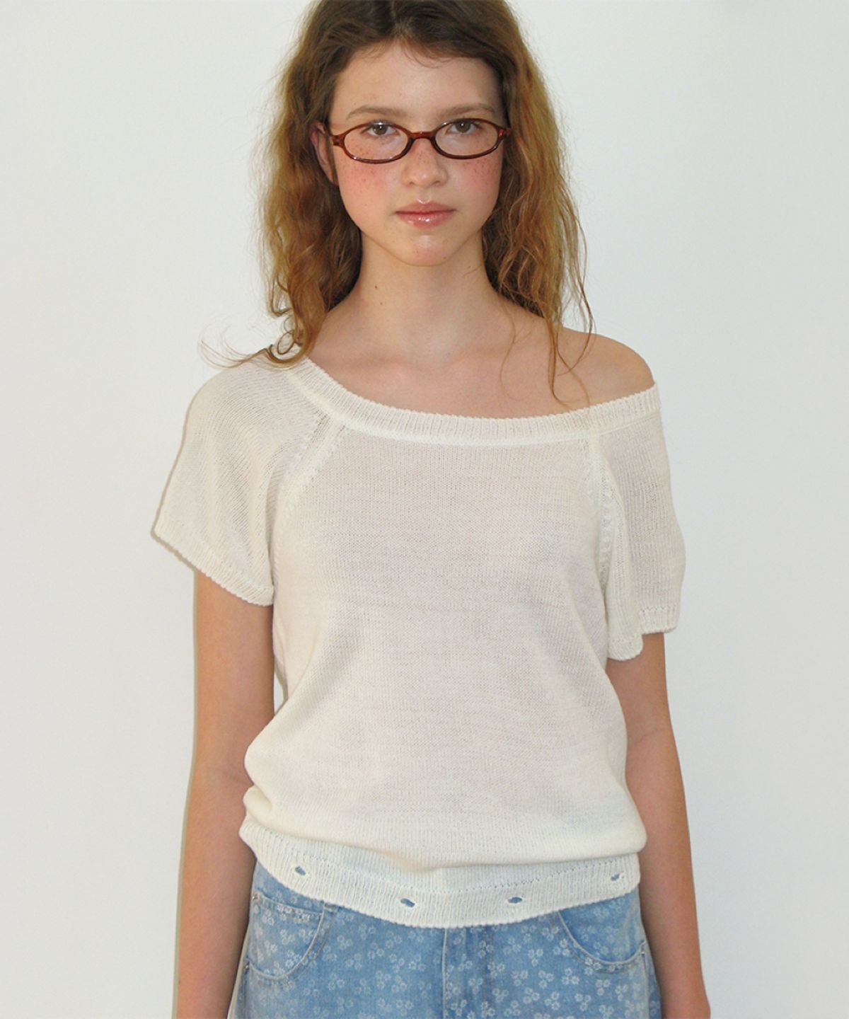 론론(RONRON) DETACHABLE RUFFLE HEM KNIT IVORY
