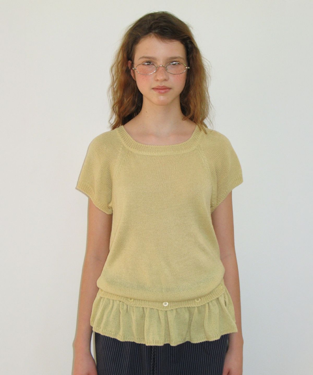 론론(RONRON) DETACHABLE RUFFLE HEM KNIT SOFT YELLOW