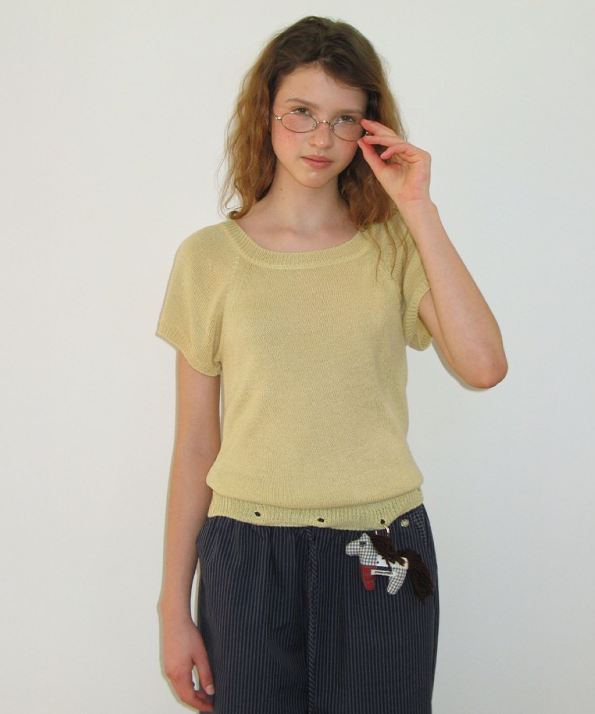 론론(RONRON) DETACHABLE RUFFLE HEM KNIT SOFT YELLOW