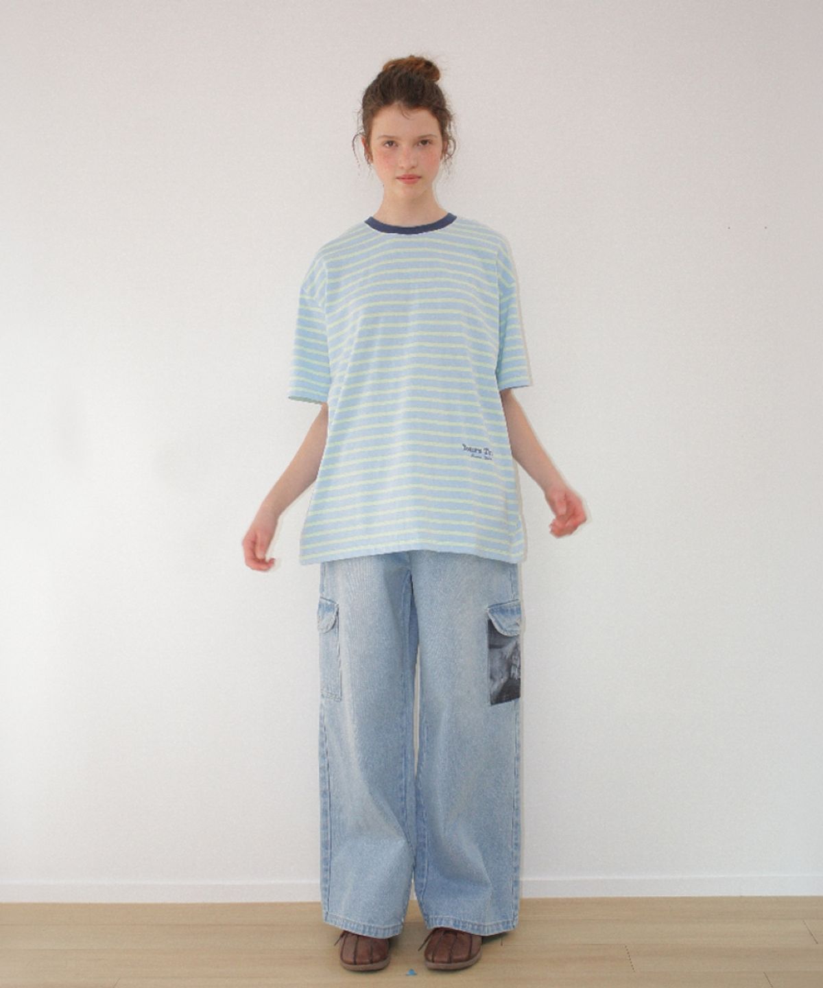 론론(RONRON) PONY CAT FRIENDS CARGO DENIM PANTS LIGHT BLUE