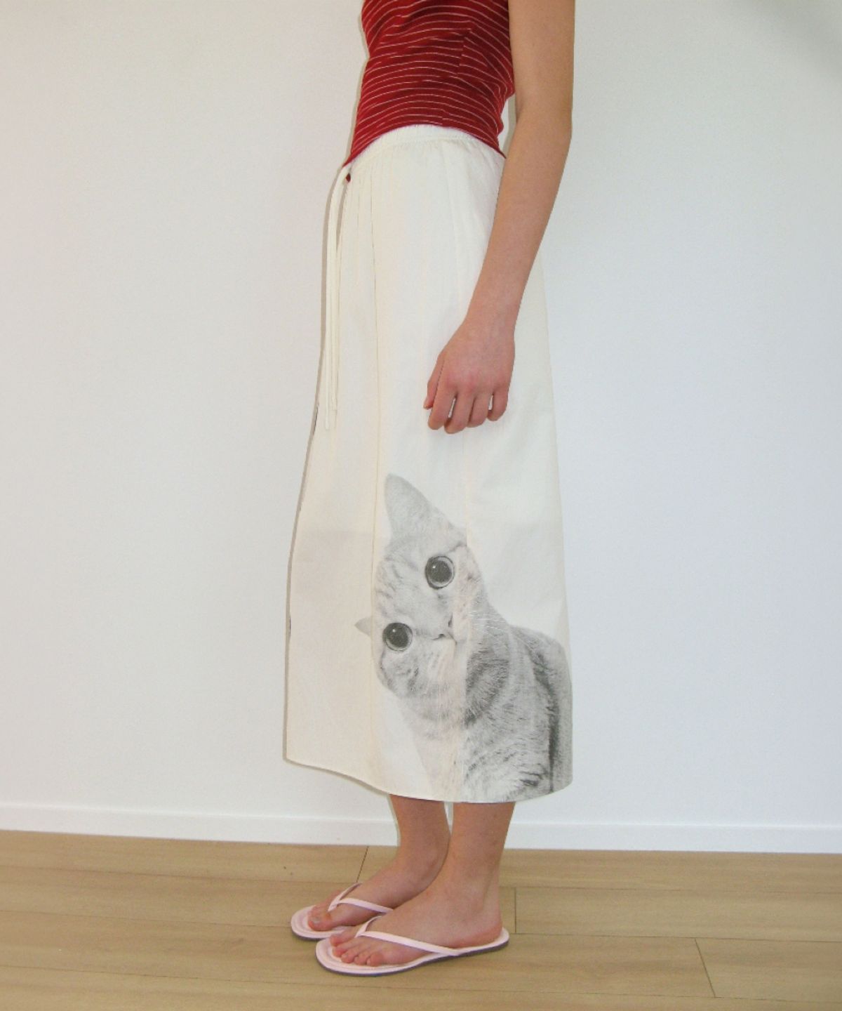 론론(RONRON) PONY CAT PRINT TUBE TOP SKIRT IVORY