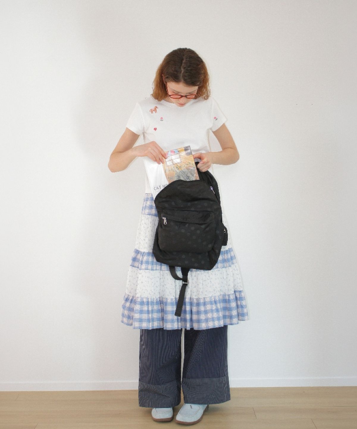 론론(RONRON) FLORAL CHECK PATCHWORK MID SKIRT BLUE