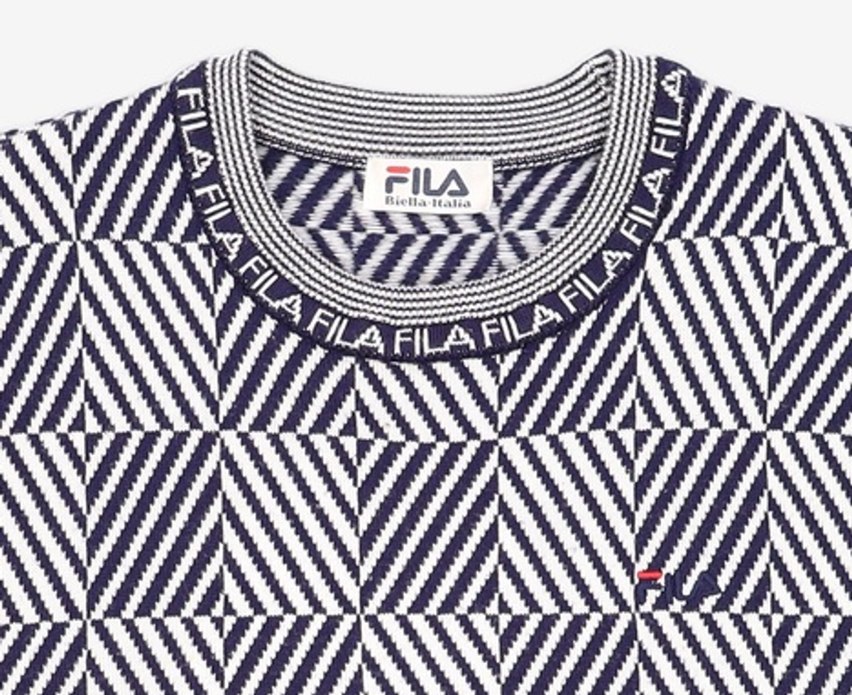휠라(FILA) 니트/스웨터
