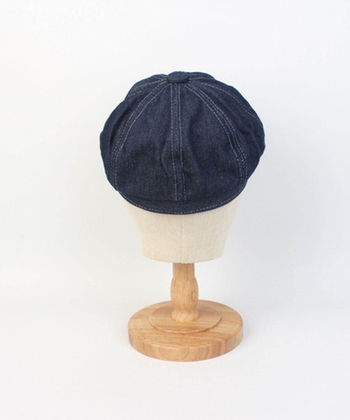 유니버셜 케미스트리(UNIVERSAL CHEMISTRY) Dark Denim Logo Newsboy Cap 뉴스보이캡
