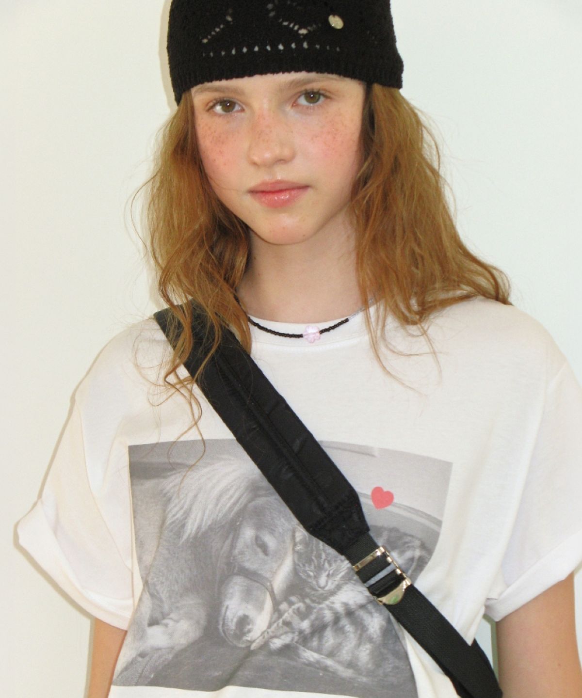 론론(RONRON) DOT SLING BACKPACK BLACK