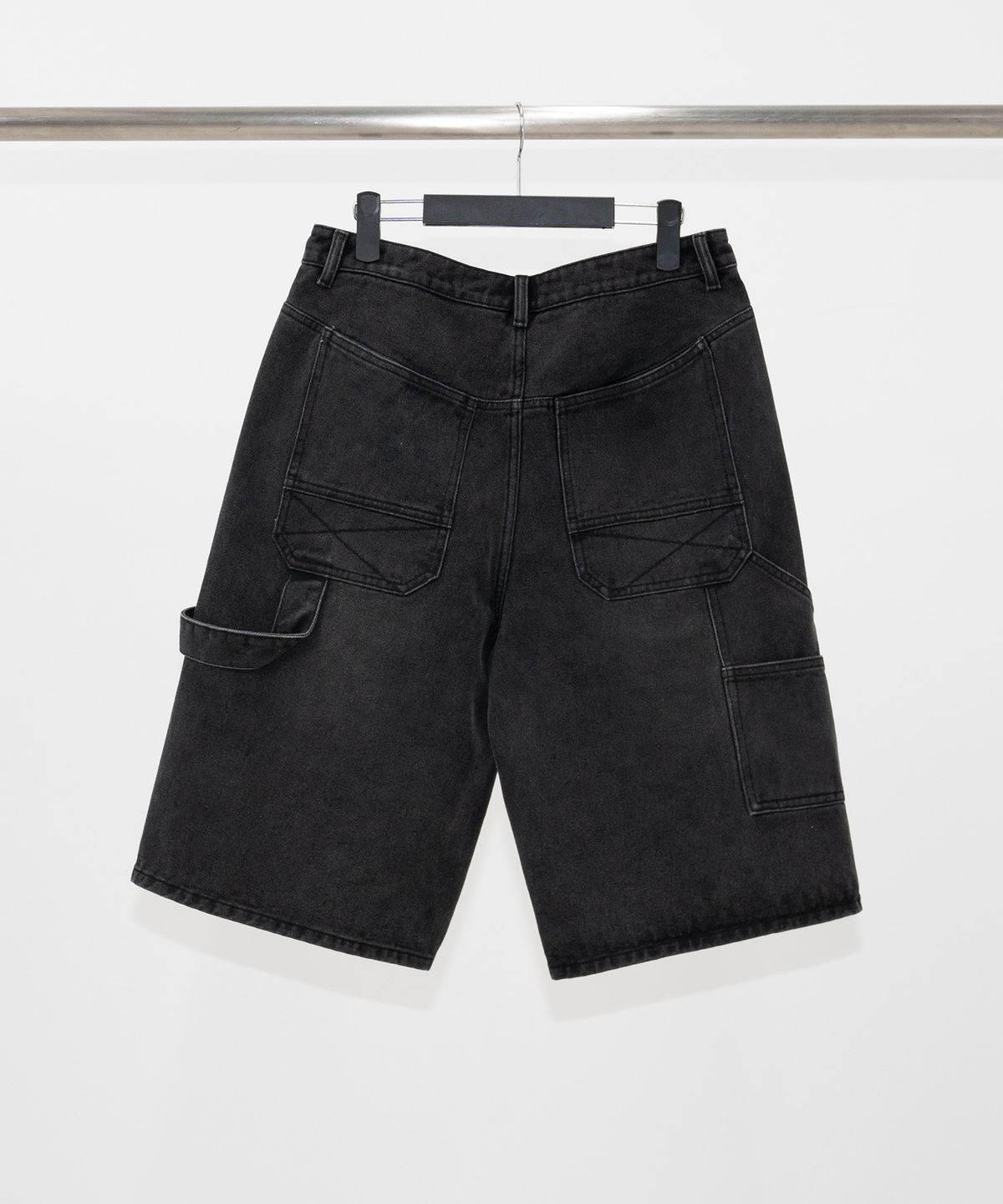 이티씨이(ETCE) (BASE) CARPENTER DENIM SHORTS (BLACK)